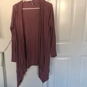 Women’s lightweight hooded sweater